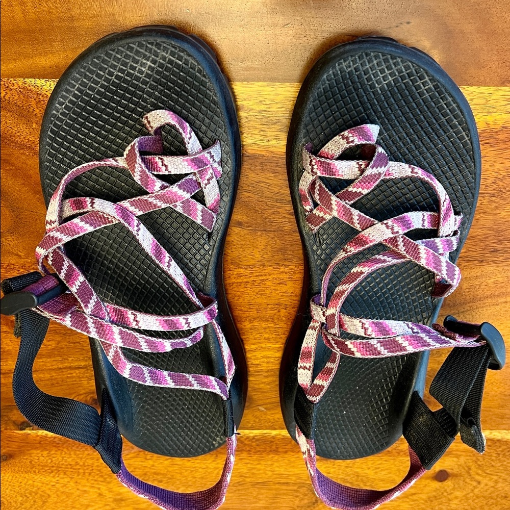 Chacos Womens Size 8. Lots of use left!